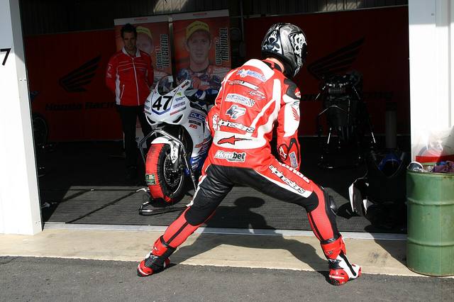 MotoGP新赛季前瞻：格局变化与潜在黑马（青训人才视角）